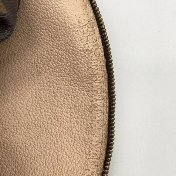 LOUIS VUITTON Monogram Pochette Cosmetic Pouch W/Dust Bag 125-092425 - Picture 11 of 12